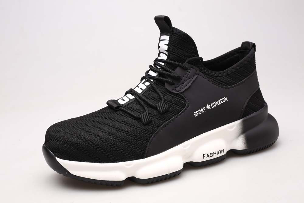 Chaussures pour hommes et femmes