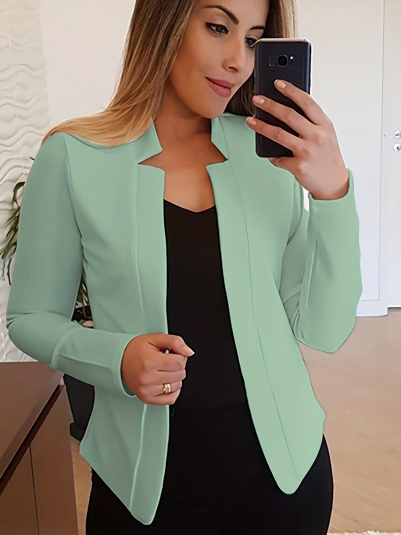 Cardigan élégant aux lignes épurées pour femmes