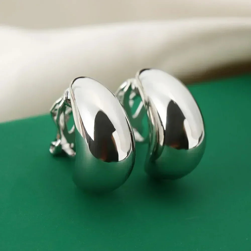 Pince à oreille de forme de goutte d'eau de luxe légère