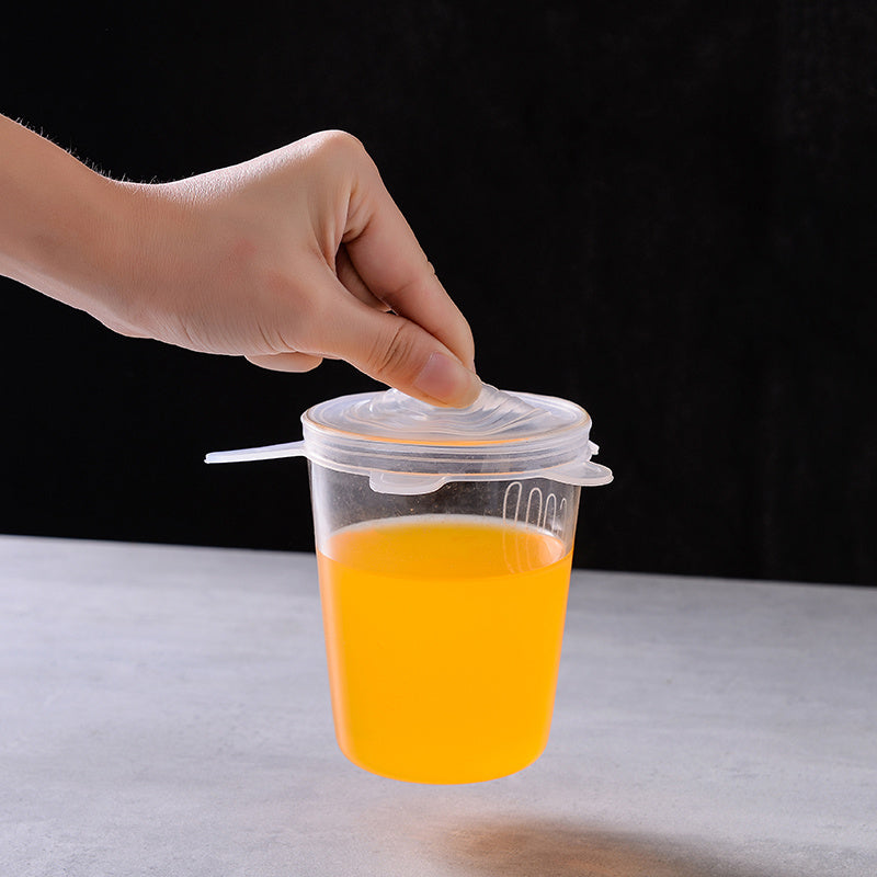 6 couvercles en silicone extensible s'adapte à la plupart de vos récipients grâce à leurs 6 tailles différentes.