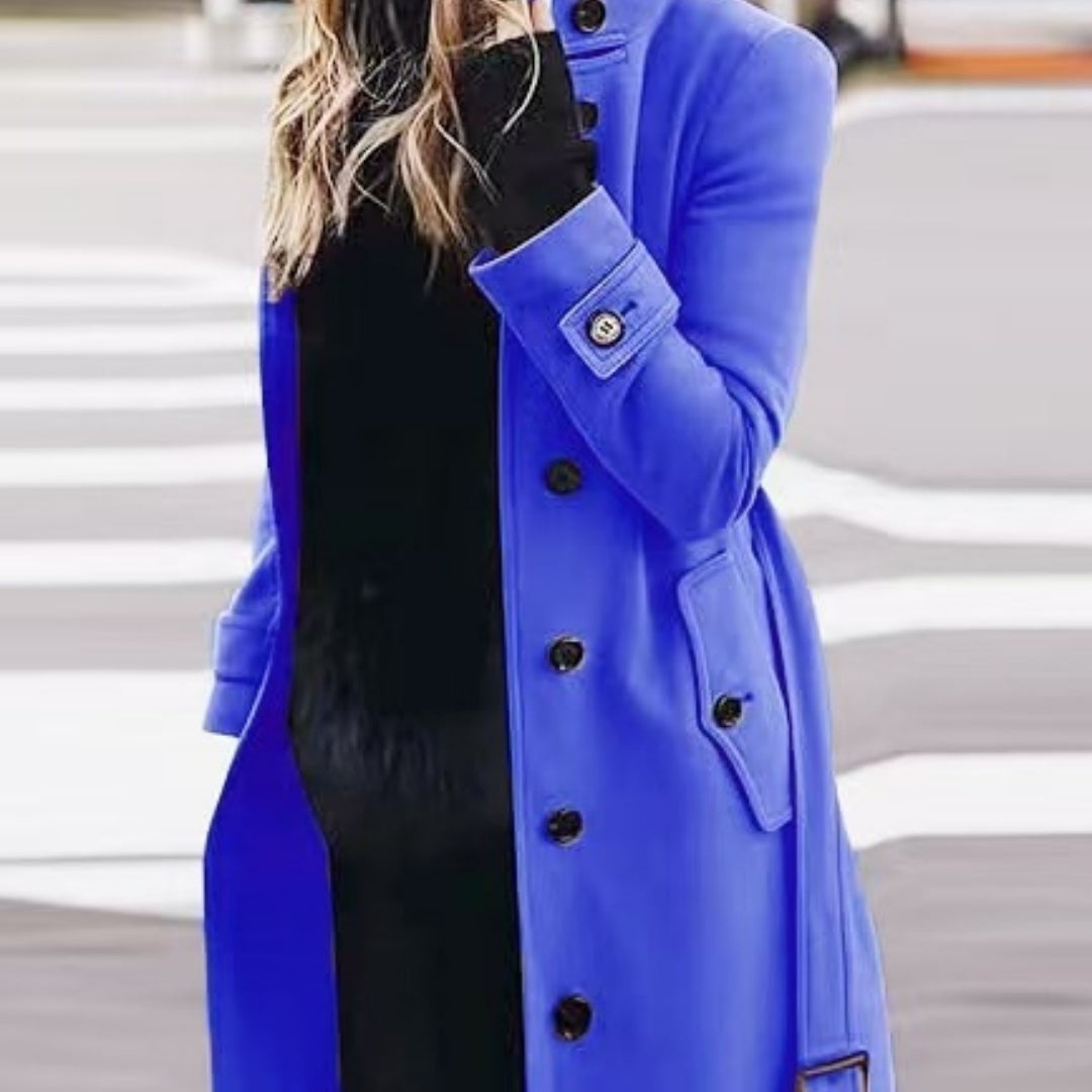 Cardigan long en laine, incontournable pour l'automne et l'hiver. Coupé slim et élégant,