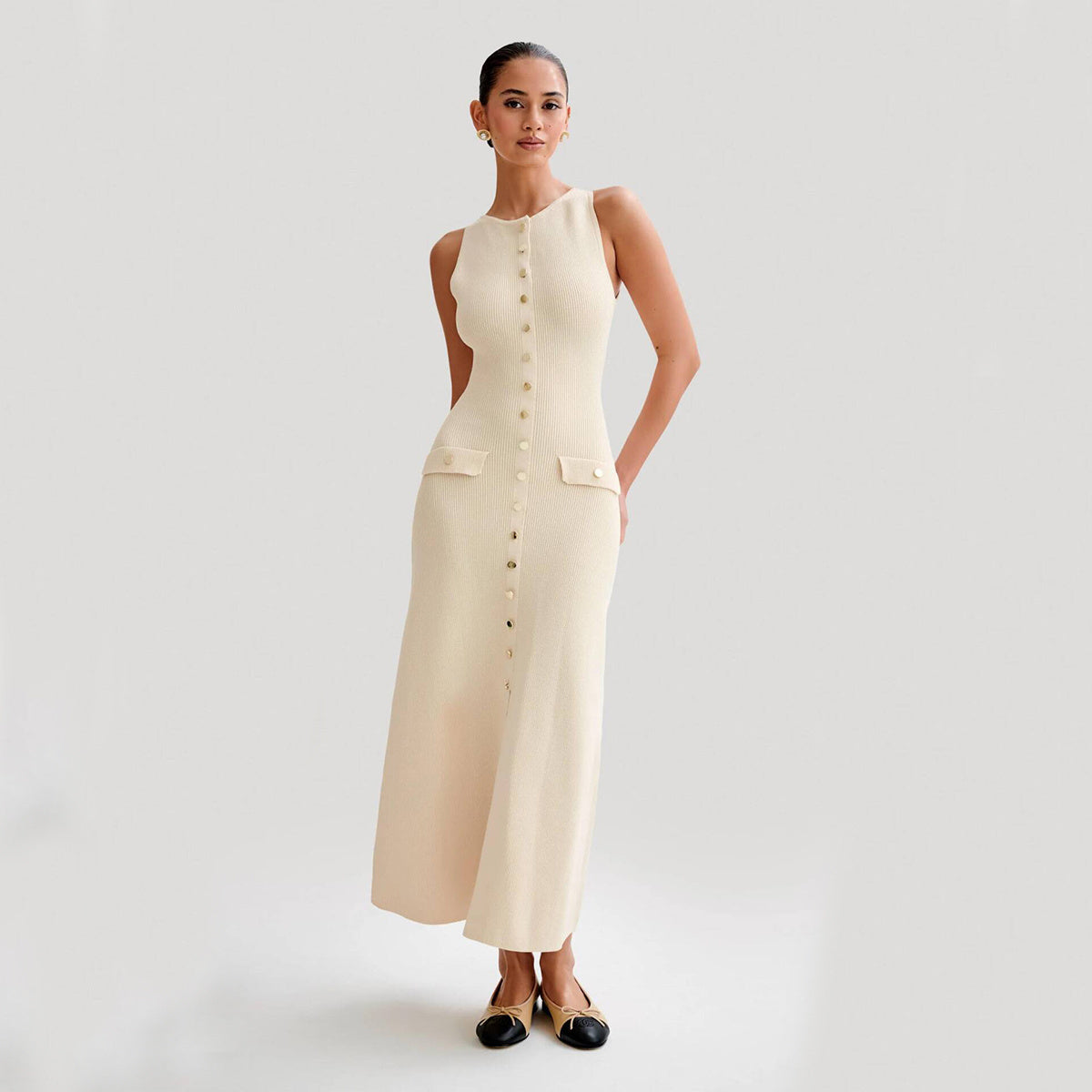 Robe élégante tricotée sans manches pour femmes