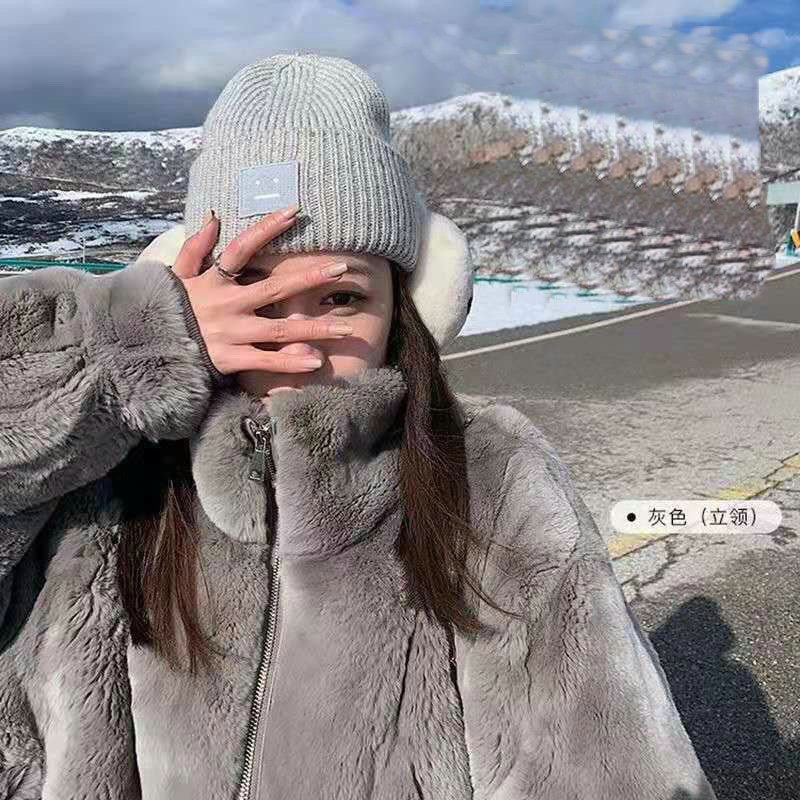Veste courte en fourrure pour femmes
