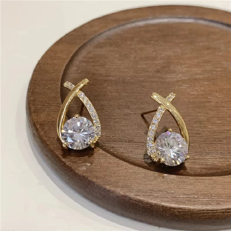 Shiny Micro-inlaid Rhinestone Earrings Ladies Fashion Delicate Geometric Cross Stud Earring Daily Life Party Ear Accessory C
