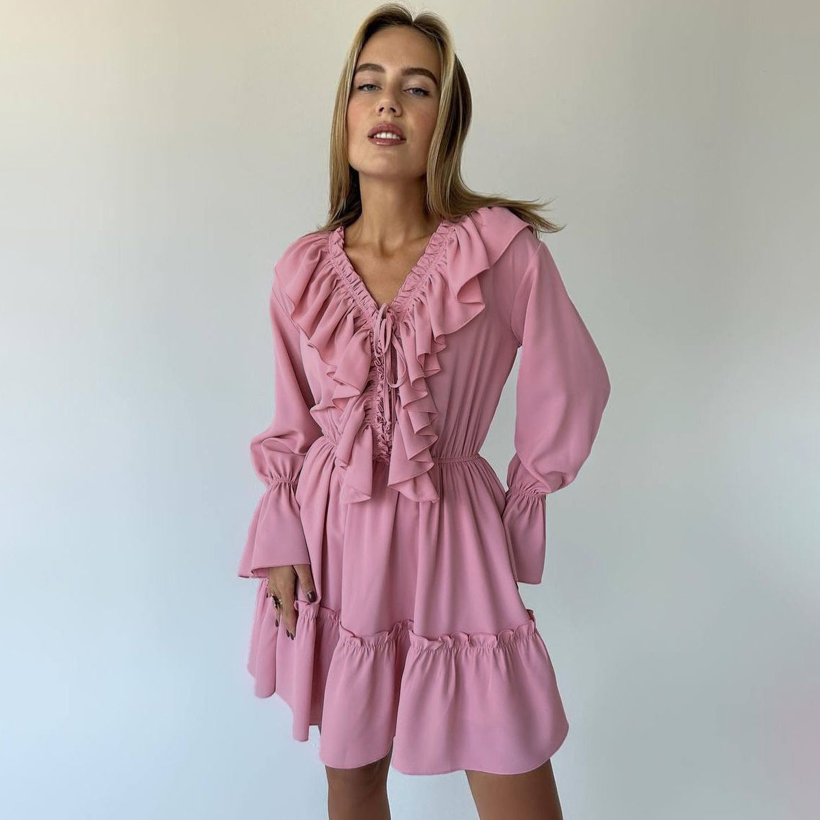 Robe à manches longues, col V pour femmes
