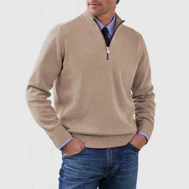 Pull zippé col montant, pour hommes. Confectionné en tricot de qualité
