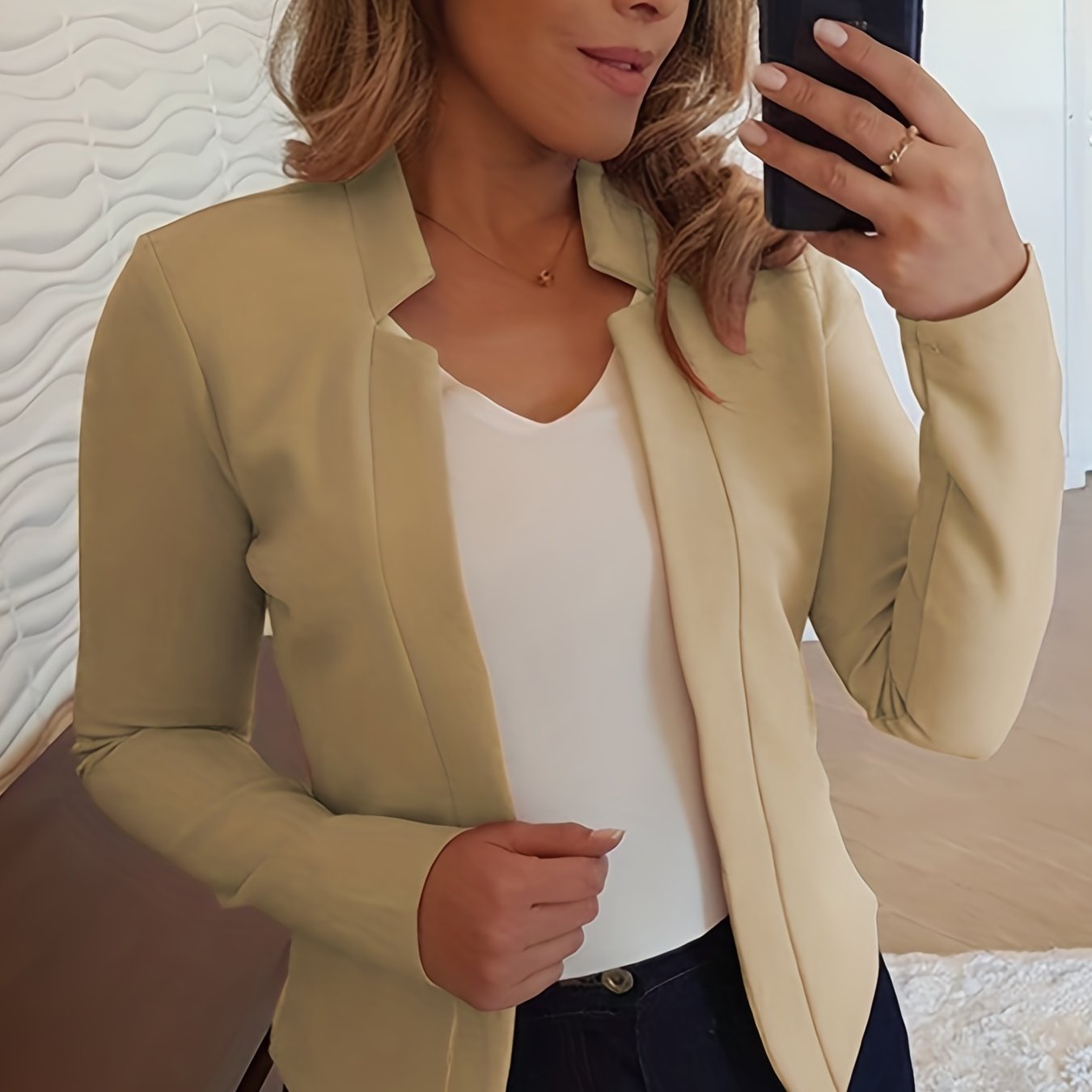 Cardigan élégant aux lignes épurées pour femmes