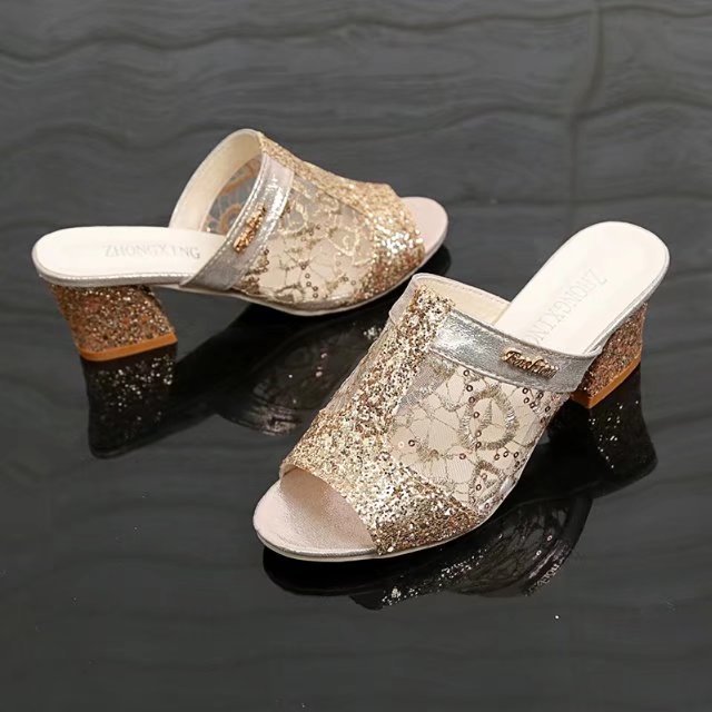 Sandales Et Pantoufles Pour Les Femmes
