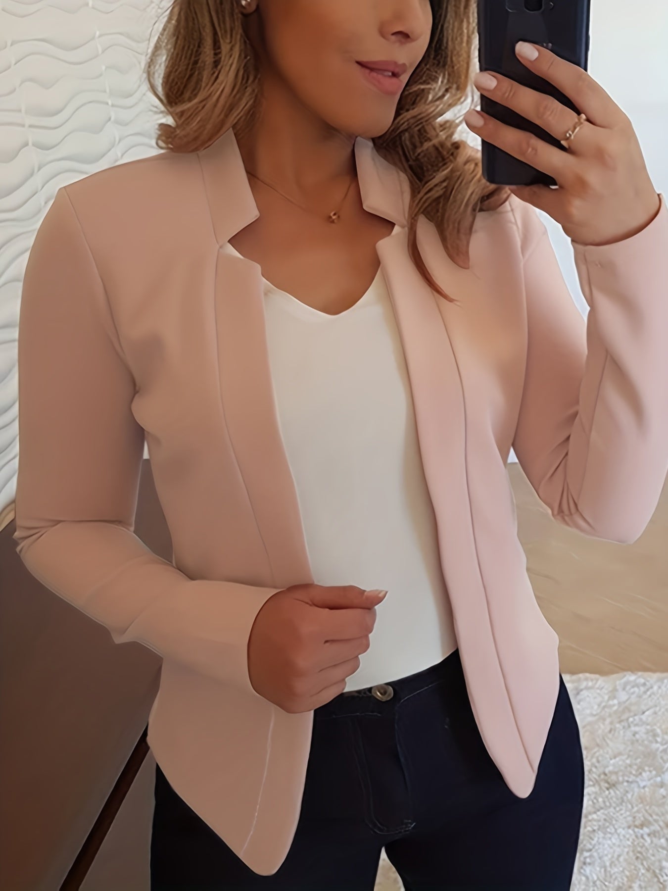 Cardigan élégant aux lignes épurées pour femmes