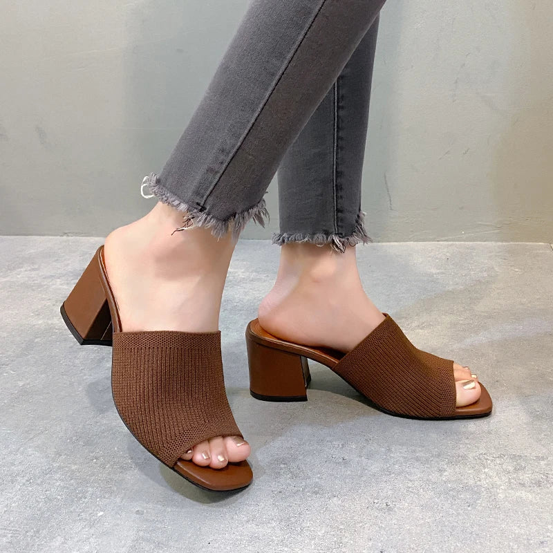 Chaussons à talons hauts pour femmes