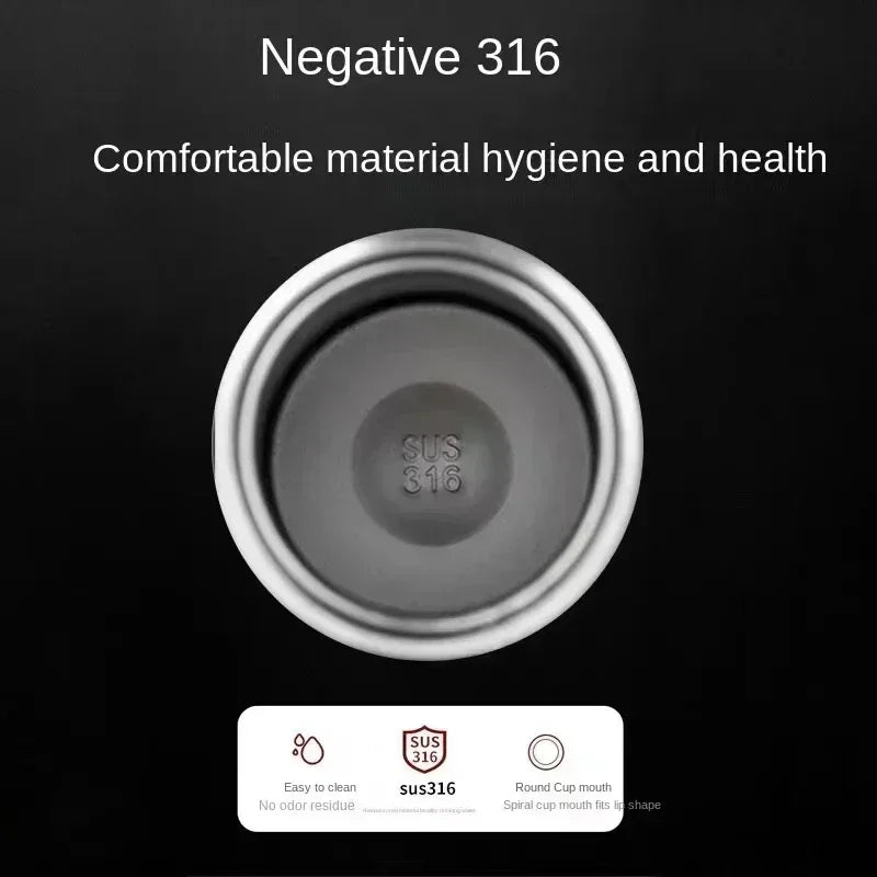 Gardez vos boissons chaudes ou froides pendant des heures avec la Thermos en acier inoxydable