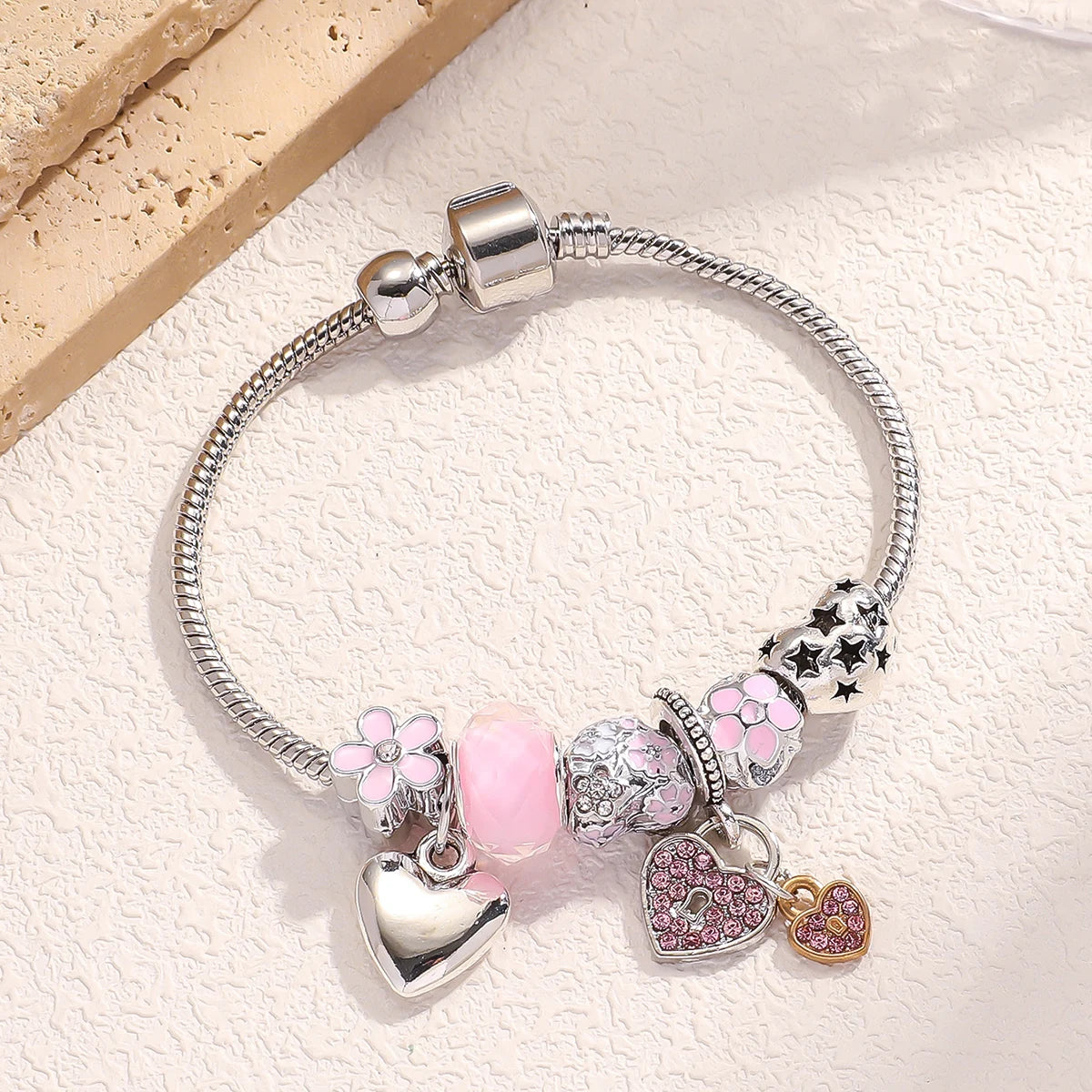 Bracelet à multi éléments pour femmes