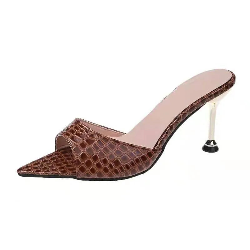 Chaussures à talons hauts pour femmes