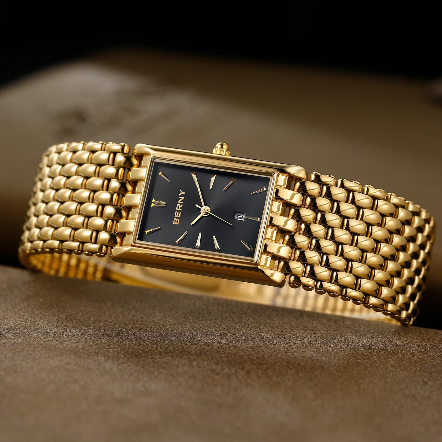 Montre BERNY en acier inoxydable doré pour femmes
