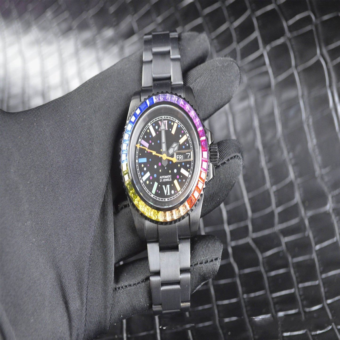Montre mécanique entièrement automatique diamant de couleur noire en acier inoxydable