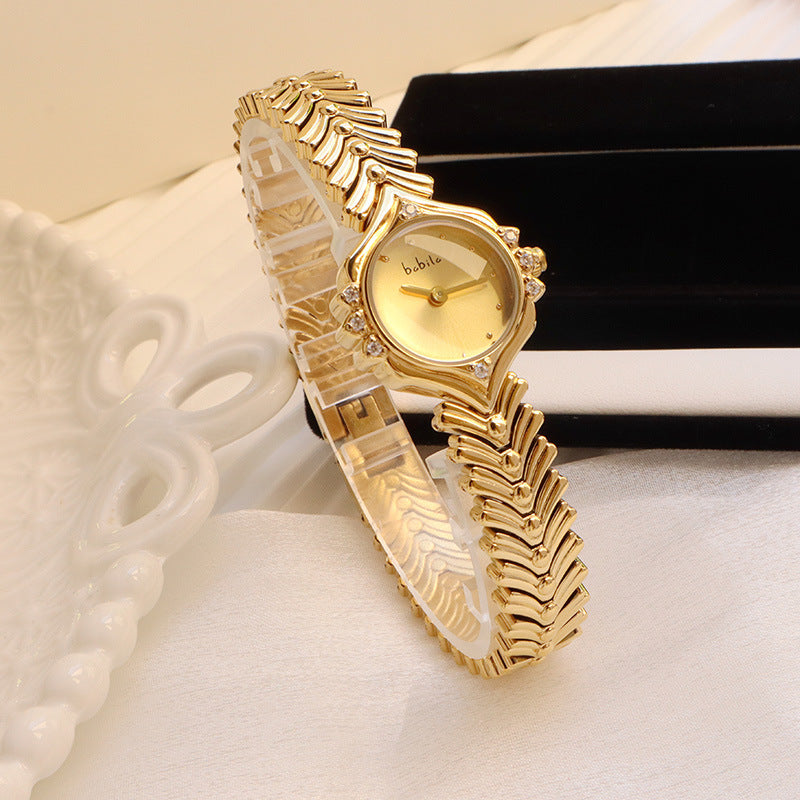 Montre à quartz en plaqué or pour femmes