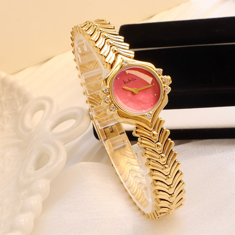 Montre à quartz en plaqué or pour femmes
