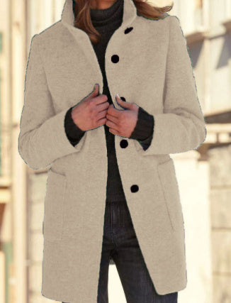 Manteau en laine élégant avec col montant et poches pratiques, parfait pour l'automne et l'hiver
